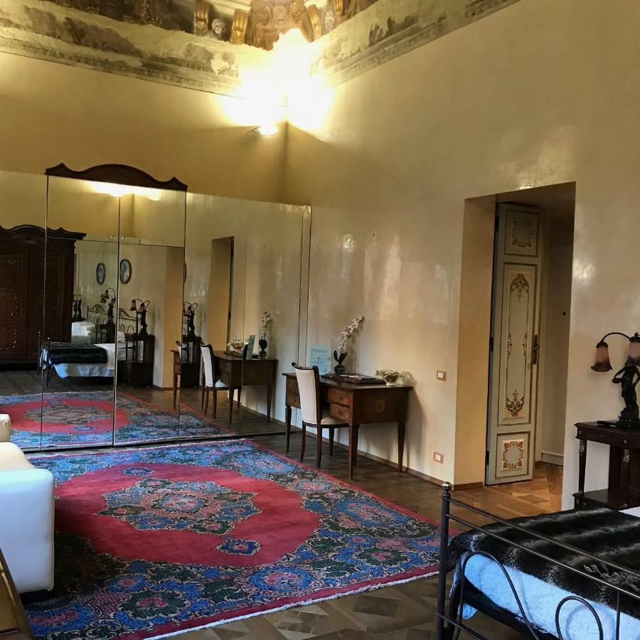 Le Stanze Degli Angeli, Room & Breakfast Bologna Bagian luar foto
